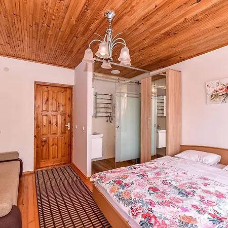 Apartment Valentina Palanga